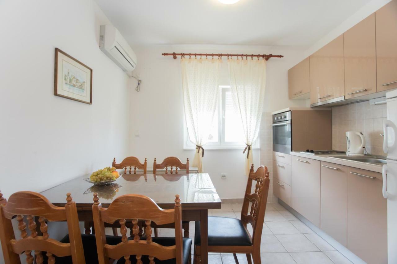 Apartment Ana Vodice Eksteriør billede